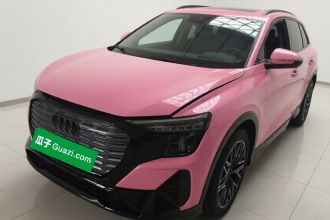 奥迪Q5 e-tron 2023款 40 e-tron 星耀型 机甲套装