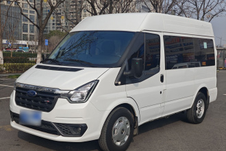 福特 新世代全顺 2021款 2.2T自动普通型客车Pro短轴7座中顶国VI