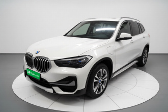 宝马X1新能源 2020款 xDrive30Le 尊享型