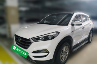 现代 途胜 2015款 1.6T 双离合两驱智能型