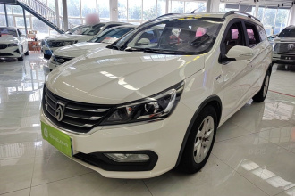 宝骏310W 2017款 1.5L 手动时尚型 国V