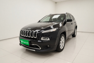 Jeep 自由光 2017款 2.0L 优越版