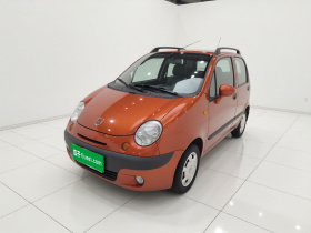 宝骏 乐驰 2012款 改款 1.0L 手动P-TEC标准型