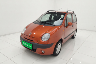 宝骏 乐驰 2012款 改款 1.0L 手动P-TEC标准型