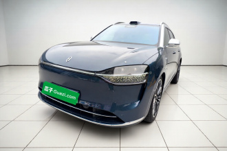 鸿蒙智行 问界M9 2024款 增程 Ultra版 52kWh 6座版