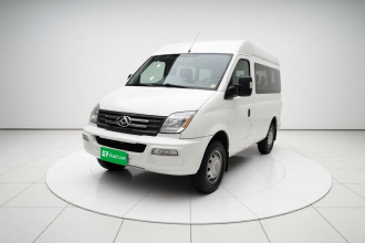 上汽大通MAXUS 新途V80 2021款 2.0T 手动经典傲运通短轴中顶5/6座