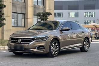 大众 帕萨特 2020款 330TSI 豪华版 国VI