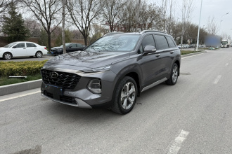 现代 胜达 2023款 旅行家 380T GDi 自动两驱GLX精英版