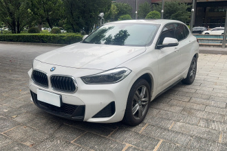 宝马X2 2022款 sDrive25i M运动套装