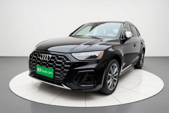 奥迪Q5L 2022款 改款 40T 豪华动感型