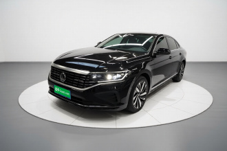 大众 帕萨特 2025款 出众款 380TSI 龙腾版