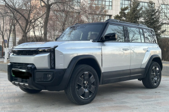 奇瑞 风云X3L 2025款 215智行版