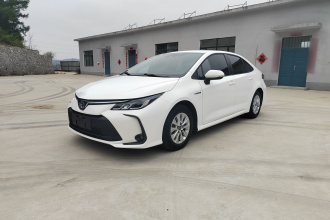 丰田 卡罗拉 2023款 1.8L 智能电混双擎 先锋版