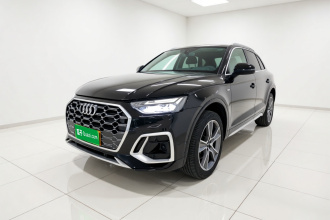 奥迪Q5L 2022款 45T 豪华动感型
