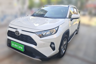 丰田 RAV4荣放 2022款 2.0L CVT两驱风尚Plus版