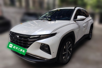 现代 2023款 途胜L 1.5T 自动两驱GLX精英版