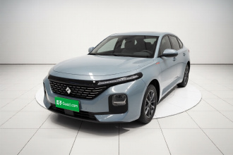 宝骏RC-5 2020款 1.5L 手动智耀豪华型