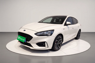福特 福克斯 2020款 两厢 EcoBoost 180 自动ST Line