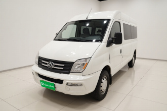 上汽大通MAXUS 新途V80 2023款 2.0T AMT经典傲运通长轴中顶6/7/8/9座