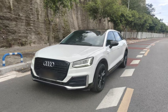 奥迪Q2L 2021款 35 TFSI 进取动感型