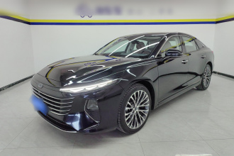 奔腾B70 2024款 龙腾版 1.5T 领创型