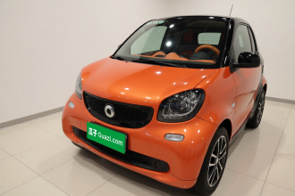 smart fortwo 2015款 1.0L 52千瓦硬顶激情版