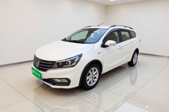 宝骏310W 2017款 1.5L 手动时尚型 国V
