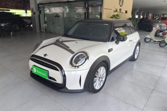 MINI 2023款 1.5T COOPER 艺术家