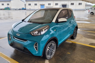 奇瑞QQ 小蚂蚁 2022款 甜粉款 半糖版 磷酸铁锂 30kW 301km