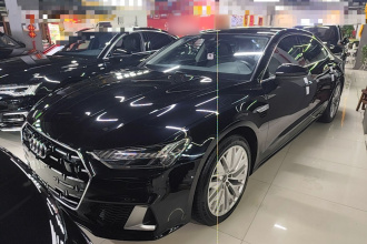 奥迪A7L 2024款 45TFSI S-line 筑梦型 流晶套装