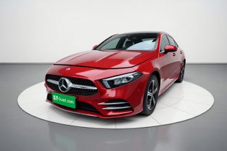 奔驰A级 2022款 A 200 L 运动轿车时尚型