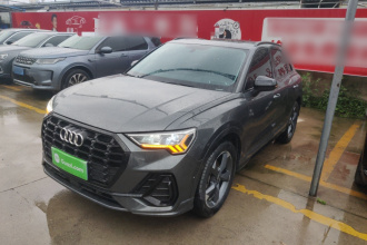 奥迪Q3 2021款 35 TFSI 进享人生版