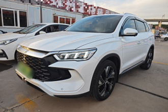 比亚迪 宋Pro新能源 2024款 荣耀版 DM-i 110KM卓越型