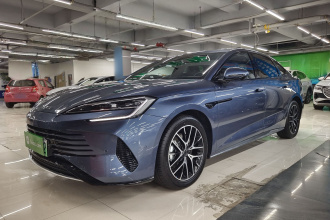 比亚迪 海豹07 DM-i 2025款 DM-i 1.5L 125km 尊贵型