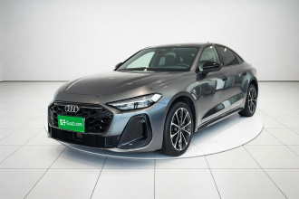 奥迪A5L 2026款 2.0T 运动版 Plus
