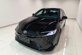 丰田 凯美瑞 2024款 双擎 2.0HS 运动版