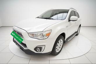 三菱 劲炫ASX 2013款 2.0L CVT两驱精英版