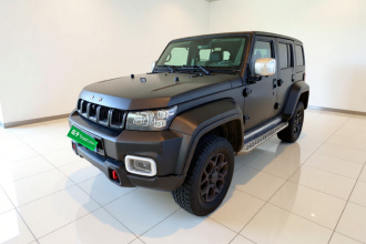 北京越野BJ40 2024款 2.0D 刀锋英雄荣耀版