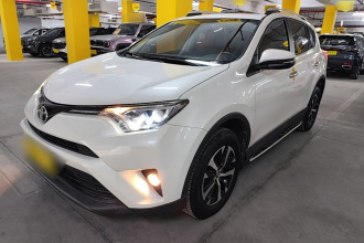丰田 RAV4荣放 2019款 2.0L CVT两驱风尚版 国VI