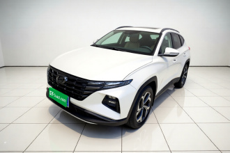 现代 2023款 途胜L 1.5T 自动两驱LUX尊贵版