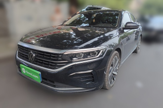 大众 帕萨特 2023款 330TSI 豪华版