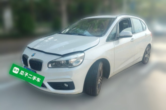 宝马2系旅行车(进口) 2015款 218i 运动设计套装