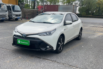 丰田 雷凌双擎E+ 2019款 1.8PH GS E-CVT精英天窗版