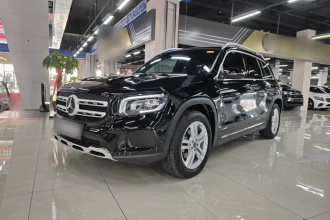 奔驰GLB 2023款 改款 GLB 200 时尚型