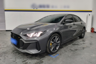 广汽传祺 影豹 2023款 270T DCT J16版