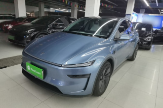 特斯拉 Model Y 2025款 长续航全轮驱动 首发版