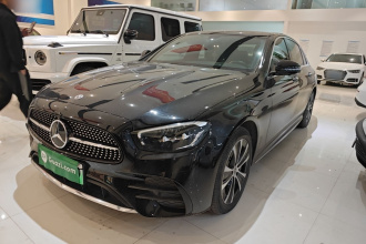 奔驰E级新能源 2022款 改款 E 350 e L 插电式混合动力运动轿车