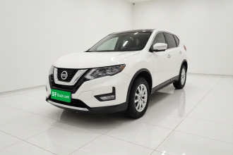 日产 奇骏 2022款 2.0L 两驱智联臻享版