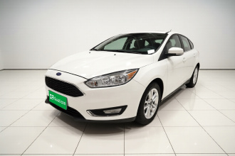 福特 福克斯 2017款 两厢 1.6L 自动风尚型智行版