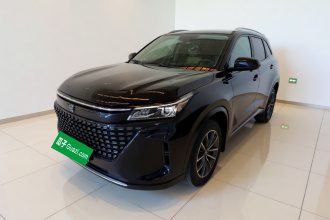 蓝电E5 2023款 1.5L DE-i 100KM畅享型 7座